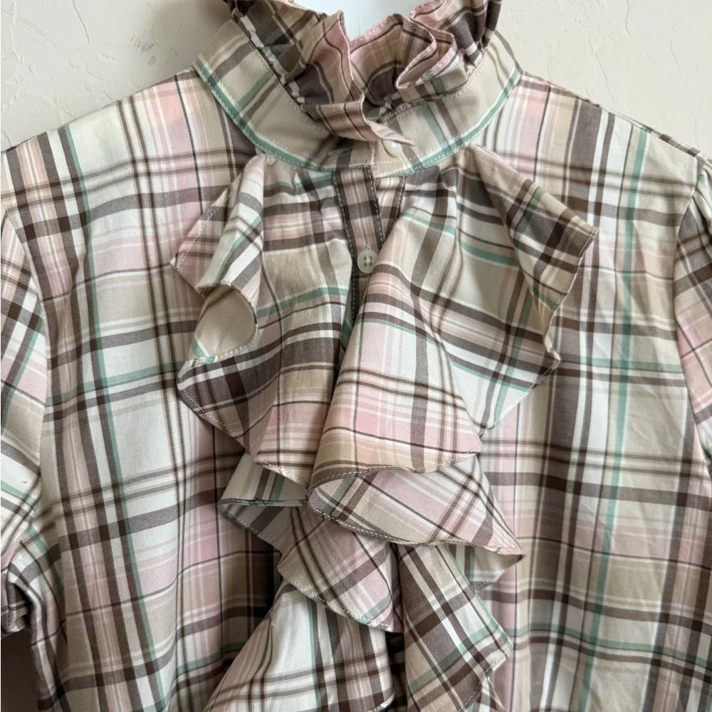 Ralph Lauren Ruffle Collared Button Down Beige Pink Plaid Blouse Petite - Picture 3 of 8